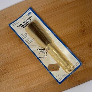 Vintage Ceramic Knife Sharpener | New on Card | Made in Taiwan | Retro Kitchen